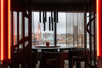 clarion hotel the pier