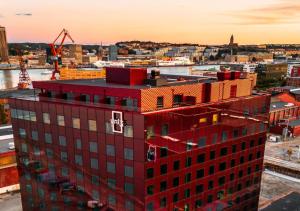 clarion hotel the pier