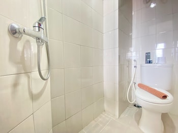spacious studio room at mekarwangi square cibaduyut apartment