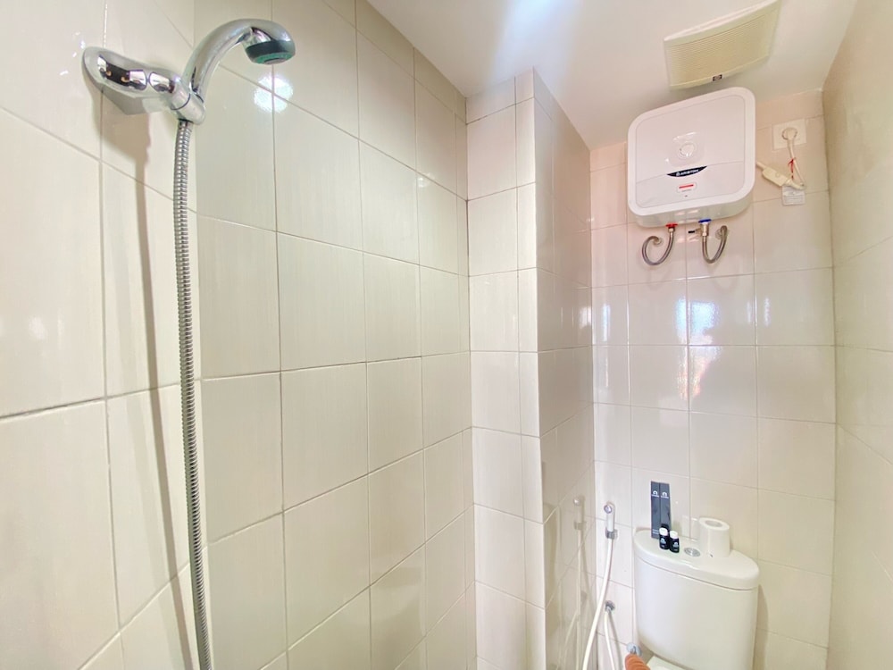 spacious studio room at mekarwangi square cibaduyut apartment