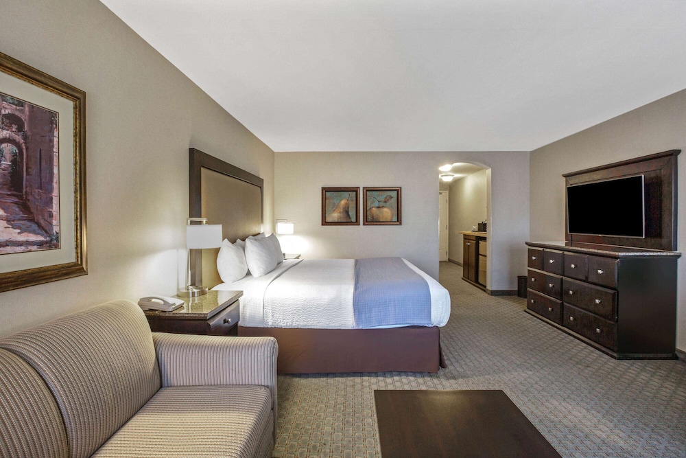 la quinta inn and suites by wyndham paso robles
