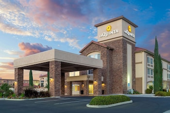La Quinta Inn & Suites By Wyndham Paso Robles,San Luis Obispo>>Paso Robles,3 star