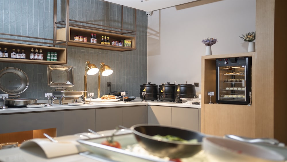 holiday inn express meishan dongpo an ihg hotel