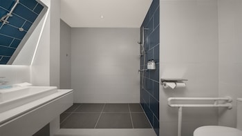 Holiday Inn Express Meishan Dongpo, An Ihg Hotel,,3 star