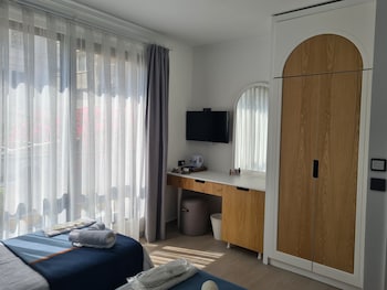 park hotel rooms and apart