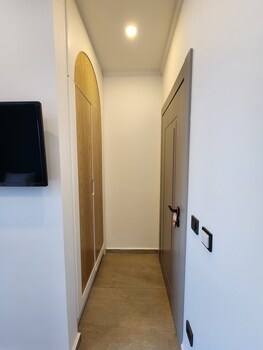 park hotel rooms and apart