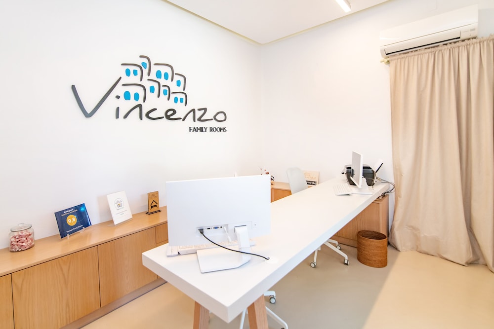 vincenzo family hotel