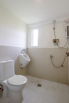 white shamrock beach hotel