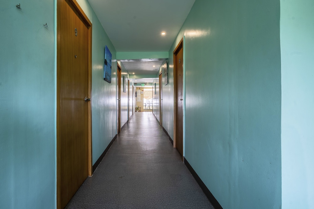 white shamrock beach hotel