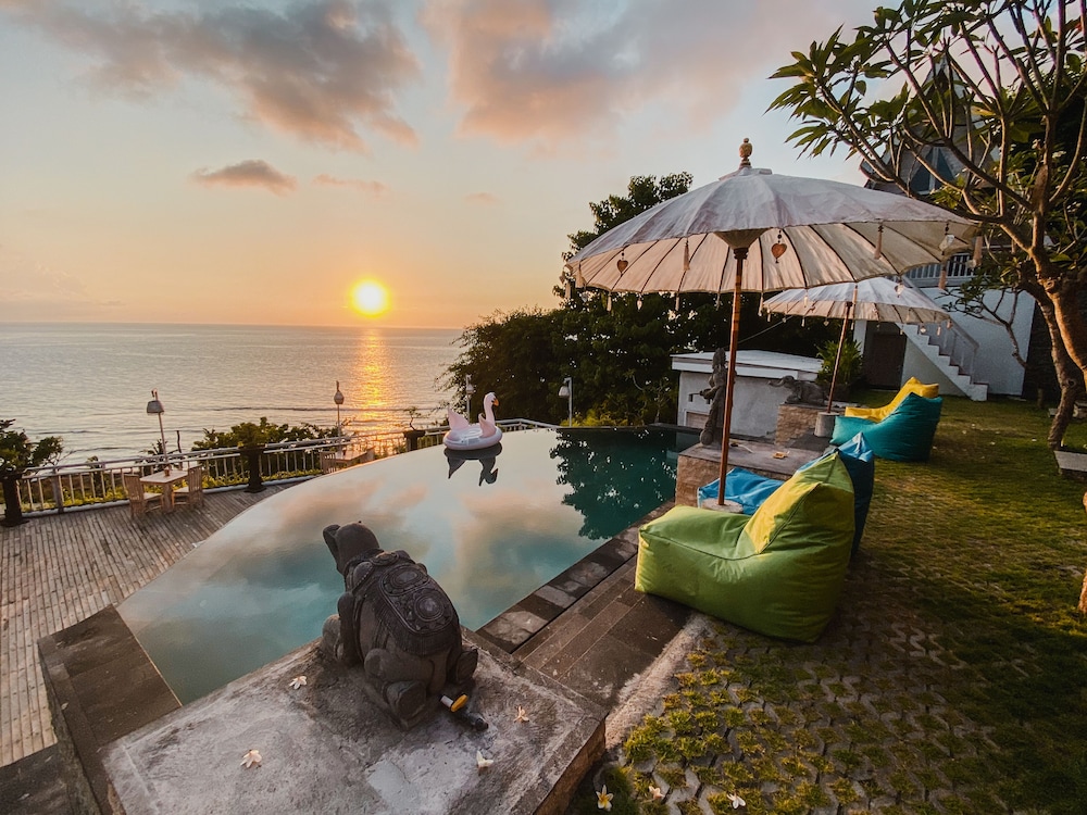 permata hill nusa penida