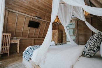 permata hill nusa penida