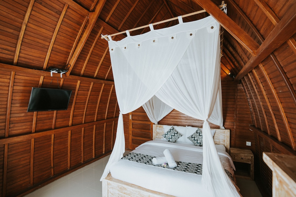 permata hill nusa penida