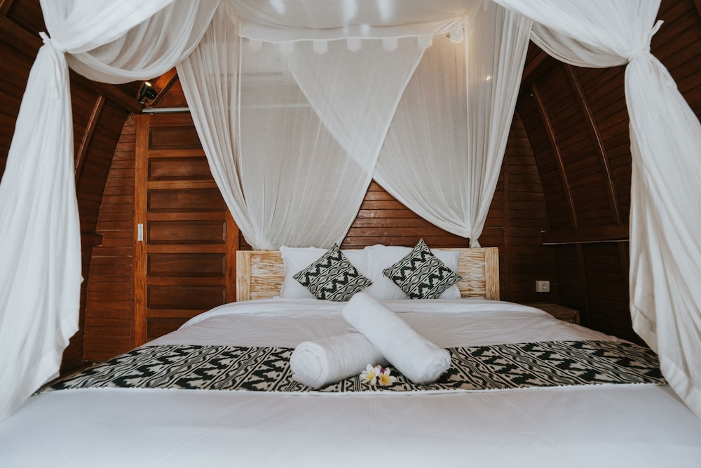 permata hill nusa penida