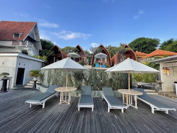 permata hill nusa penida