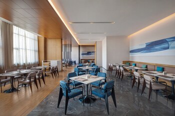 fairfield inn by marriott baiyin downtown
