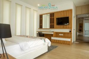melase 9 villa senggigi