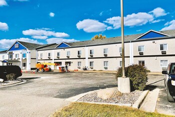 coratel inn and suites by jasper northfield