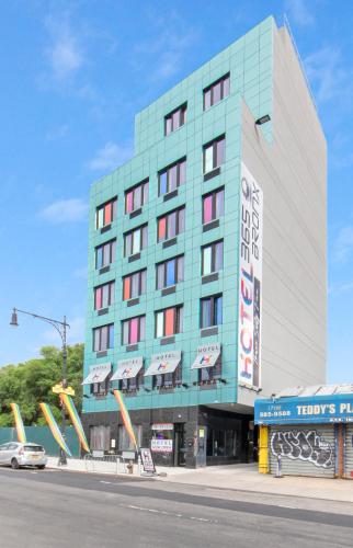 hotel 365 bronx