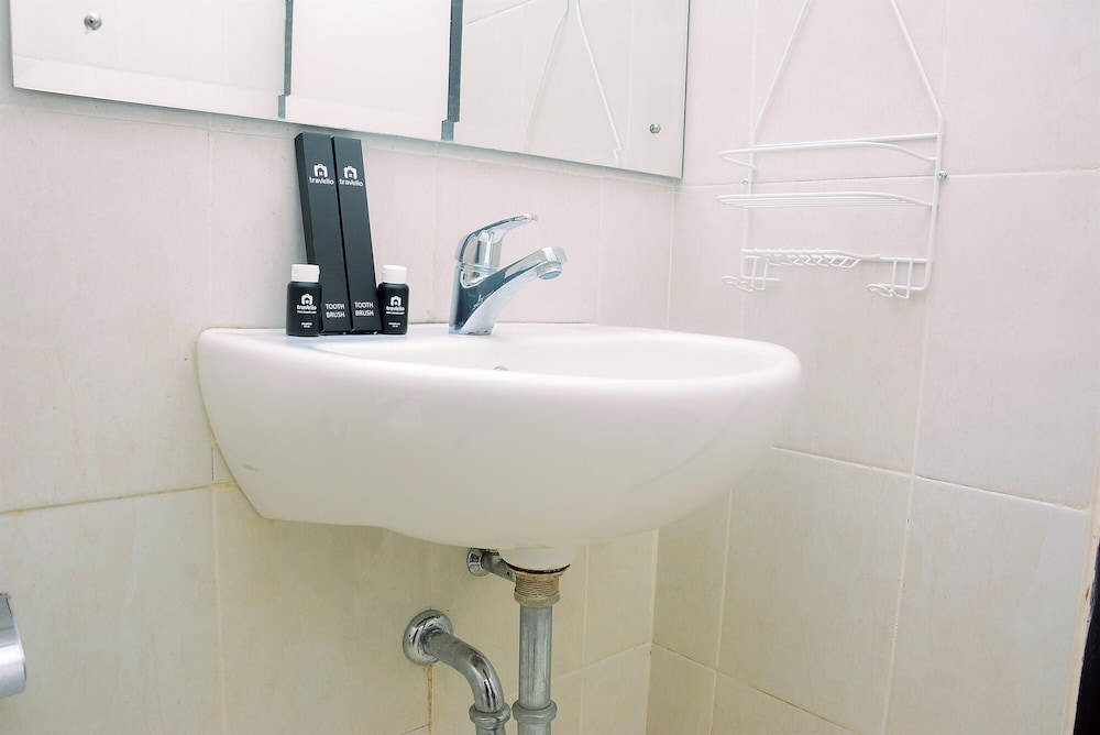 best and strategic nifarro park studio apartment