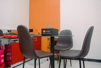 best and strategic nifarro park studio apartment