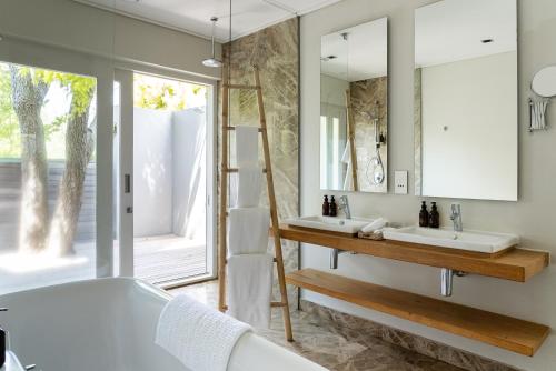 angala boutique hotel