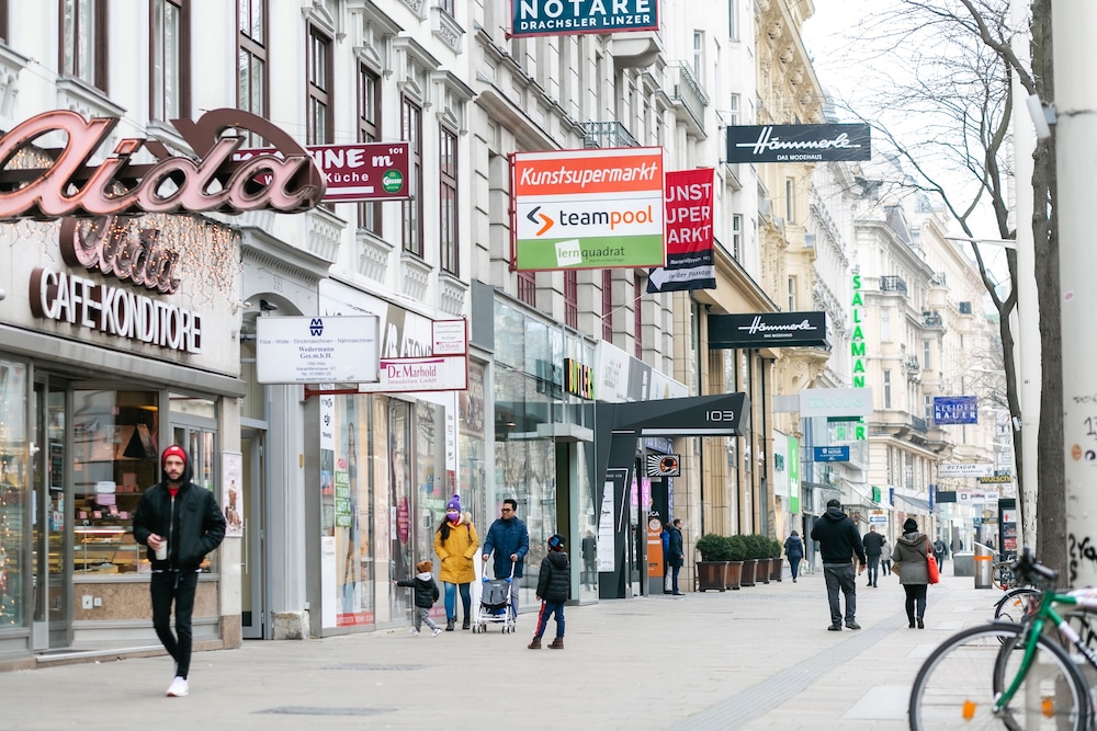 modern hotel mariahilfer virtual reception and self checkin