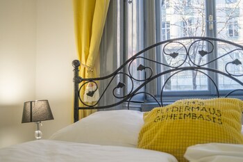 modern hotel mariahilfer virtual reception and self checkin