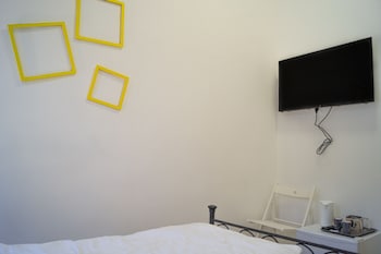 modern hotel mariahilfer virtual reception and self checkin