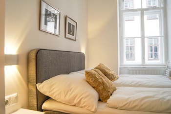 modern hotel mariahilfer virtual reception and self checkin