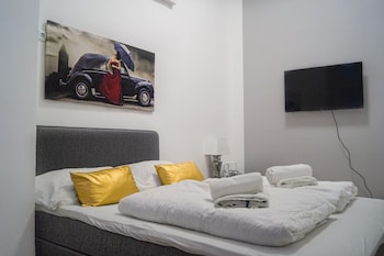 modern hotel mariahilfer virtual reception and self checkin