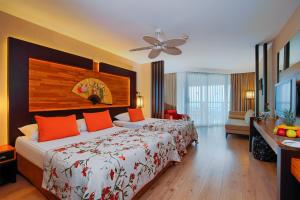 Limak Lara De Luxe Hotel - All Inclusive,Kundu>>Antalya,5 star