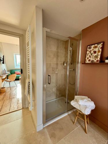 la suite