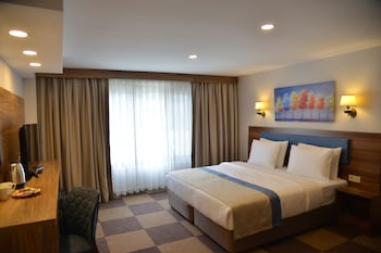 feel and live hotel villas restaurant