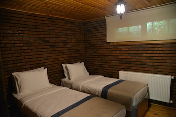 feel and live hotel villas restaurant