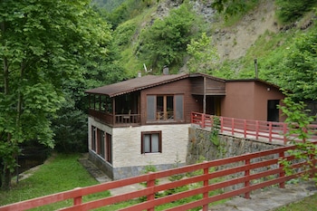 feel and live hotel villas restaurant