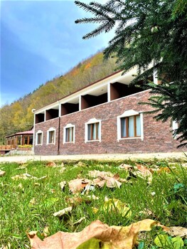 feel and live hotel villas restaurant