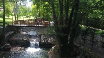 feel and live hotel villas restaurant