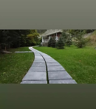 feel and live hotel villas restaurant