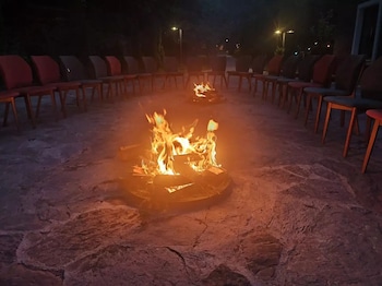 feel and live hotel villas restaurant