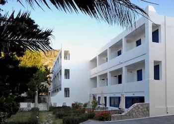 lagada beach hotel