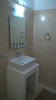 lagada beach hotel
