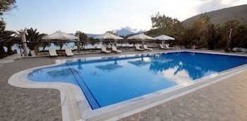 lagada beach hotel