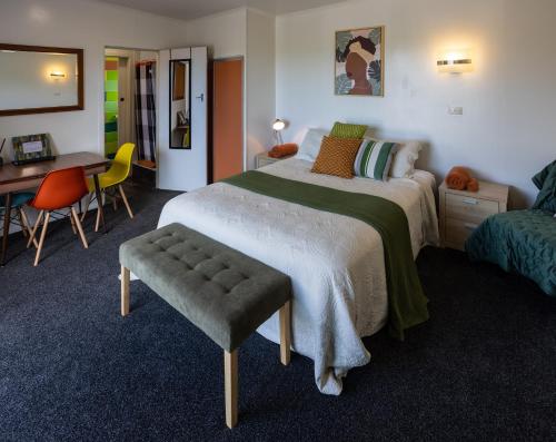 alpine country motel