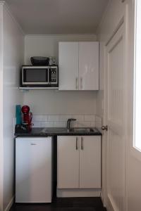 alpine country motel