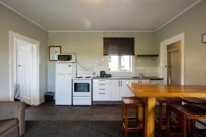 alpine country motel