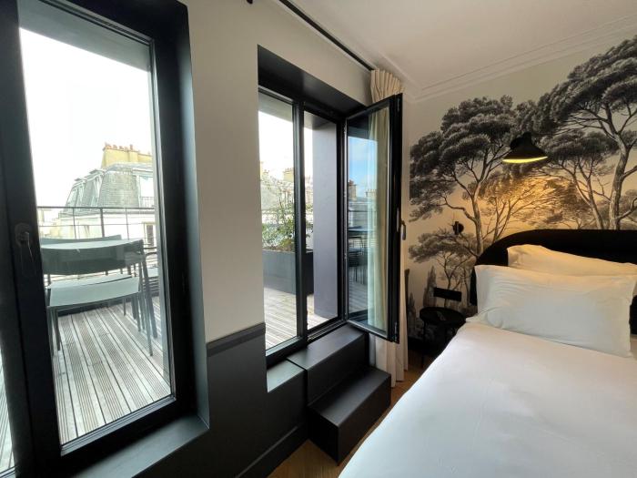 my maison in paris invalides