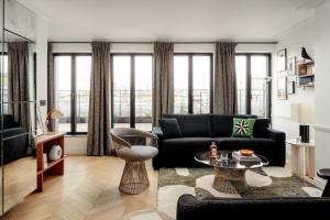 my maison in paris invalides
