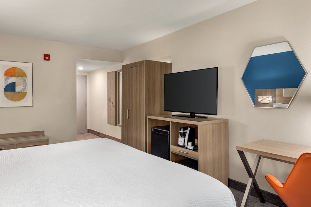 holiday inn express evansville downtown an ihg hotel