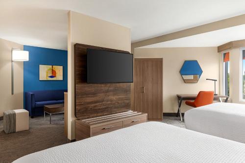 holiday inn express evansville downtown an ihg hotel