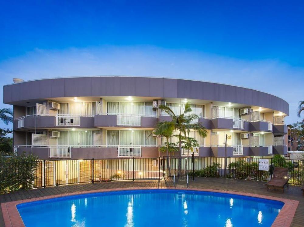 the wellington apartment hotel
